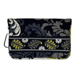EUC Vera Bradley Baroque One For The Money Wallet Bi-Fold W/Silver Key Clasp